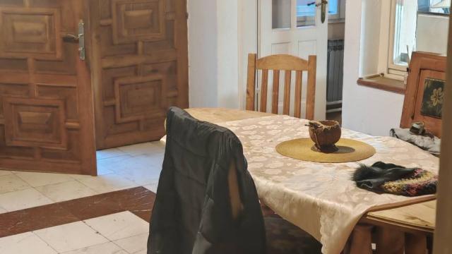 Kuća, Petosoban i veći, Prodaja, 270m2, Svetosavska