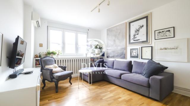 Stan, Dvosoban, Prodaja, 56m2, Hilandarska