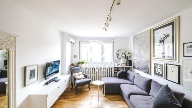 Stan, Dvosoban, Prodaja, 56m2, Hilandarska