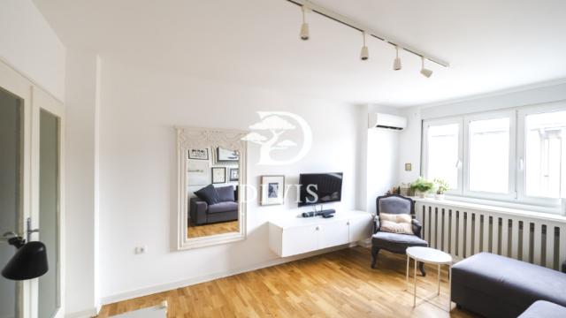 Stan, Dvosoban, Prodaja, 56m2, Hilandarska