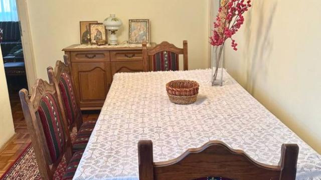 Stan, Dvosoban, Izdavanje, 64m2, Džona Kenedija