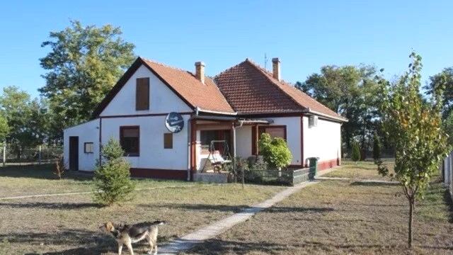 Kuća, Trosoban, Prodaja, 100m2, Bikovo, Okolno mesto, Bikovo