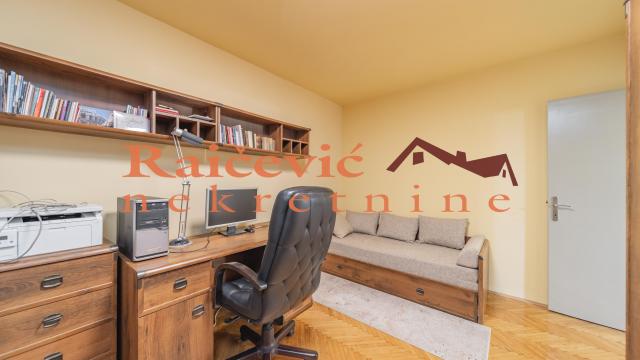 Stan, četvorosoban, Prodaja, 104m2, Gradska bolnica, Zvezdara, Cingrijina