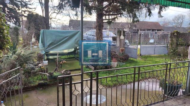 Kuća, Dvosoban, Prodaja, 72m2, Majur, Okolno mesto, Jagodina