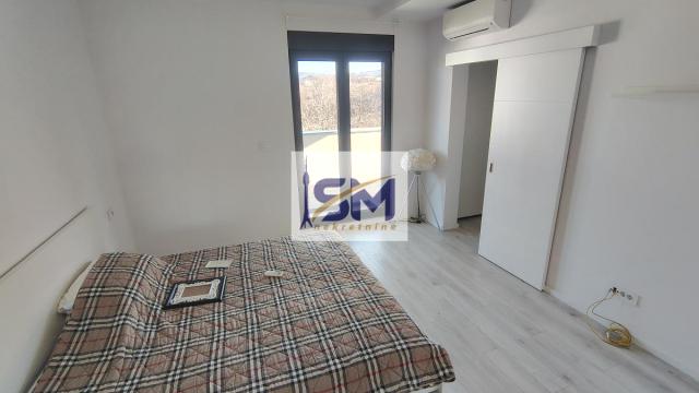 Stan, četvorosoban, Izdavanje, 280m2, Višnjica, Palilula, Maršala Tita