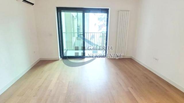 Stan, Garsonjera, Prodaja, 39m2, Lion, Zvezdara, Batutova