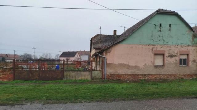 Kuća, Dvosoban, Prodaja, 70m2, Lazarevo, Okolno mesto, Save Kovacevica
