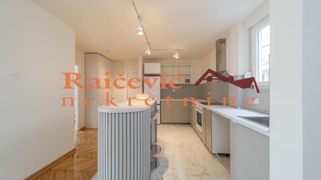 Stan, Dvosoban, Prodaja, 60m2, Fontana, Novi Beograd, Narodnih heroja