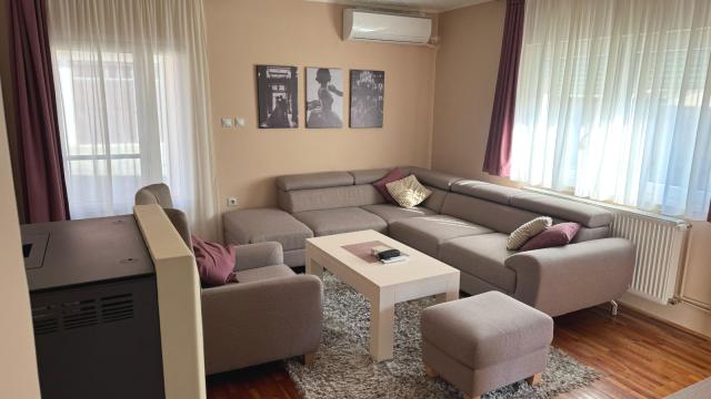 Kuća, četvorosoban, Prodaja, 129m2, Kukujevci, Okolno mesto, Kukujevci