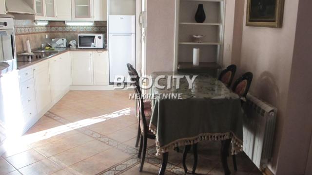 Stan, Trosoban, Izdavanje, 106m2, Centar, Stari grad, Kneginje Ljubice