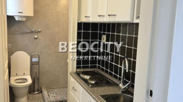 Stan, Dvosoban, Izdavanje, 40m2, Trg Nikole Pašića, Stari grad, Trg Nikole Pašića