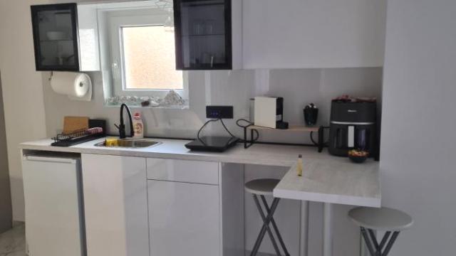 Stan, Jednoiposoban, Izdavanje, 35m2, Banovo brdo, Čukarica, Beograd