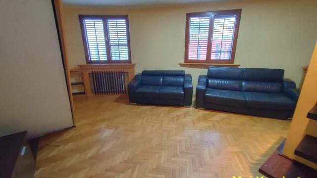 Stan, četvorosoban, Izdavanje, 160m2, Palata pravde, Savski venac, Durmitorska