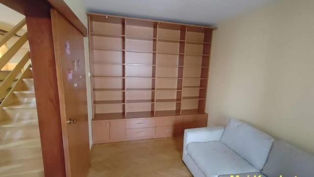 Stan, četvorosoban, Izdavanje, 160m2, Palata pravde, Savski venac, Durmitorska