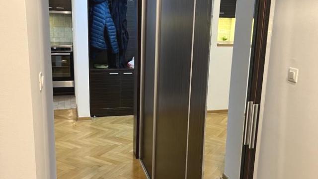 Stan, Dvosoban, Izdavanje, 55m2, Kalenić pijaca, Vračar, Mlatišumina