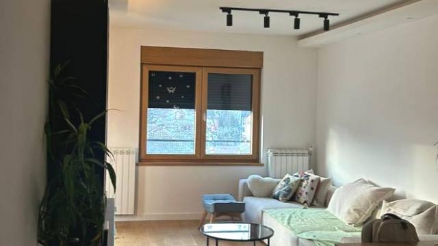 Stan, Trosoban, Prodaja, 70m2, Tošin bunar