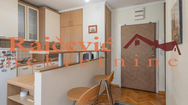 Stan, Jednoiposoban, Izdavanje, 43m2, Čukarička padina, Čukarica, Stevana Djurdjevica Trosarinca