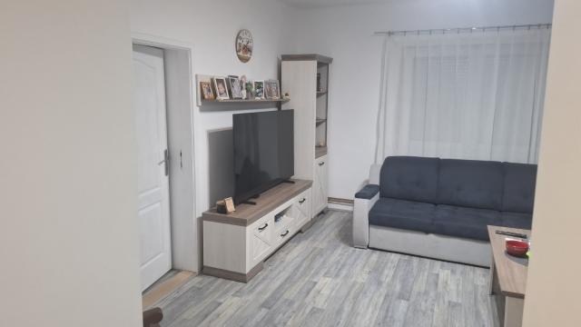 Kuća, Trosoban, Prodaja, 90m2, Novi Becej