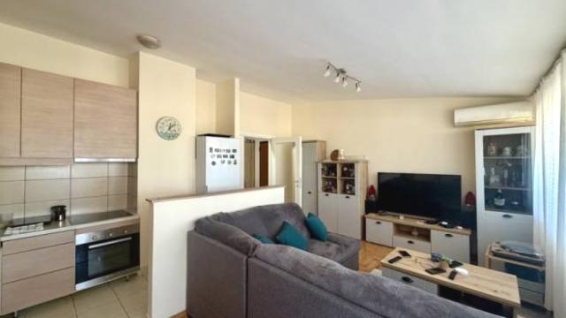 Stan, Trosoban, Prodaja, 74m2, Druge Srpske Armije