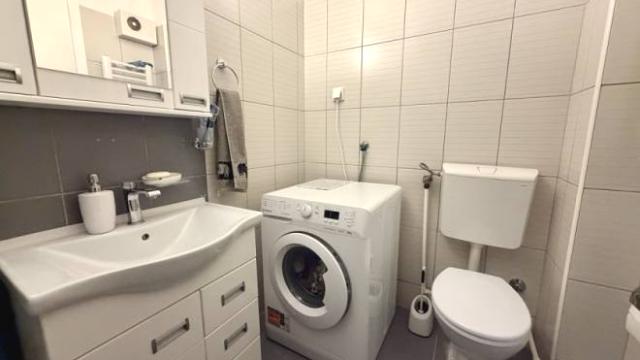 Stan, Trosoban, Prodaja, 74m2, Druge Srpske Armije