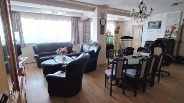 Kuća, Prodaja, 902m2, Šimanovci, Okolno mesto, Milana Ćirkovića