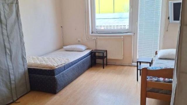 Kuća, Prodaja, 902m2, Šimanovci, Okolno mesto, Milana Ćirkovića