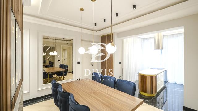 Stan, četvorosoban, Izdavanje, 100m2, Krunska