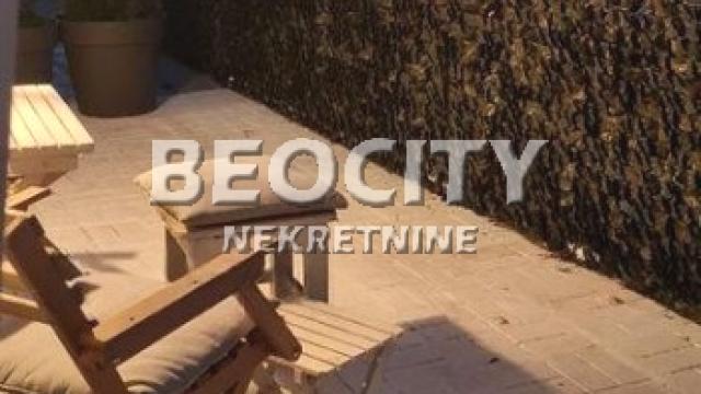 Stan, Trosoban, Prodaja, 57m2, Terazije, Stari grad, Kraljice Natalije