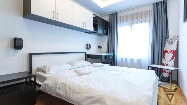 Stan, Jednoiposoban, Izdavanje, 43m2, Južni bulevar, Vračar, Jadranska