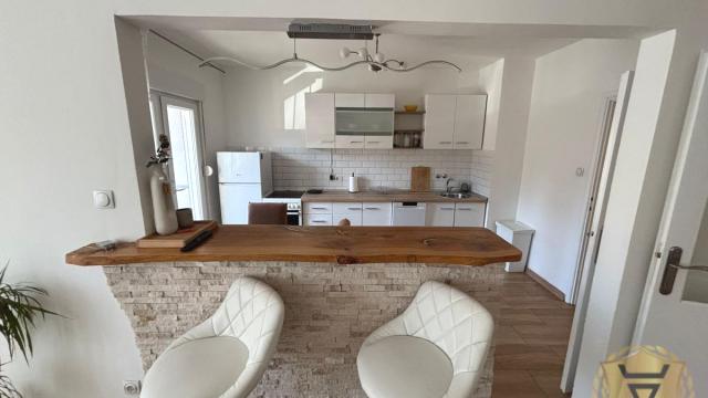 Stan, Trosoban, Izdavanje, 84m2, Darvinova pošta, Voždovac, Kumodraška