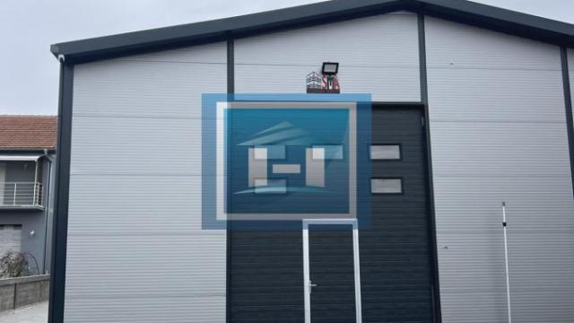 Poslovni prostor, Izdavanje, 300m2, Okolno mesto, Paraćin