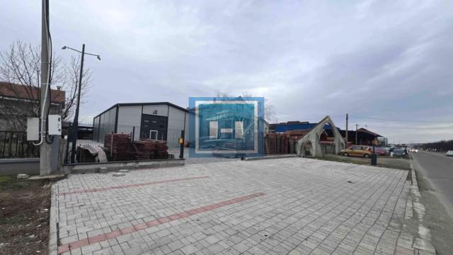 Poslovni prostor, Izdavanje, 300m2, Okolno mesto, Paraćin