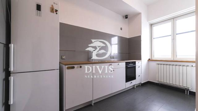 Stan, Petosoban, Prodaja, 195m2, Milentija Popovića