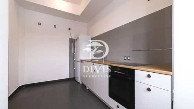 Stan, Petosoban, Prodaja, 195m2, Milentija Popovića