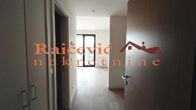 Stan, Garsonjera, Prodaja, 32m2, Beograd na vodi, Savski venac, Kraljice Drage Obrenovic