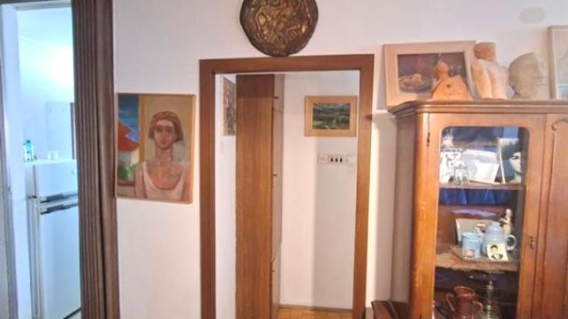 Stan, Trosoban, Prodaja, 77m2, Novo Skojevsko naselje, Rakovica, Luke Vojvodića