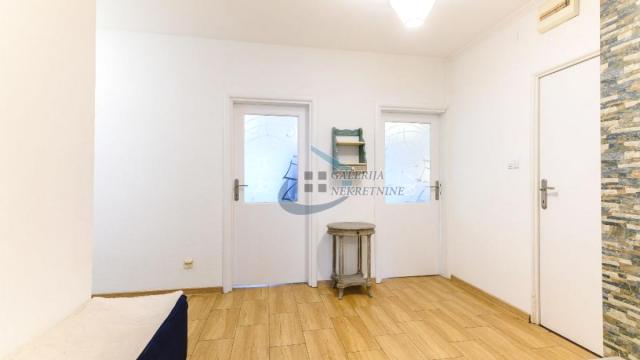 Stan, Trosoban, Prodaja, 82m2, Dušanovac, Voždovac, Kumodraška