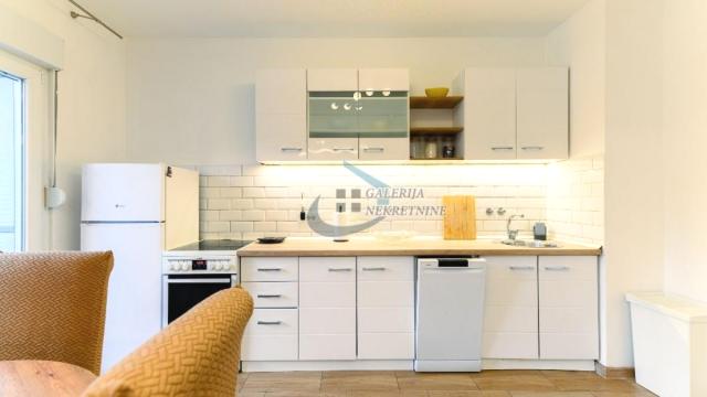 Stan, Trosoban, Prodaja, 82m2, Dušanovac, Voždovac, Kumodraška