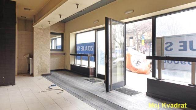 Poslovni prostor, Izdavanje, 42m2, Slavija, Vračar, Njegoševa