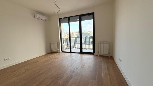 Stan, Garsonjera, Prodaja, 32m2, Beograd na vodi, Savski venac, Kraljice Drage Obrenovic