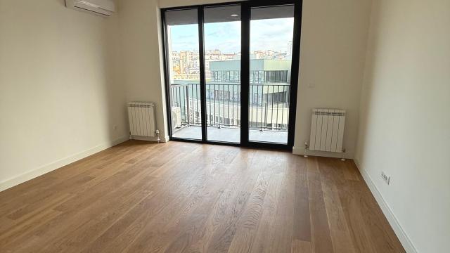 Stan, Garsonjera, Prodaja, 32m2, Beograd na vodi, Savski venac, Kraljice Drage Obrenovic