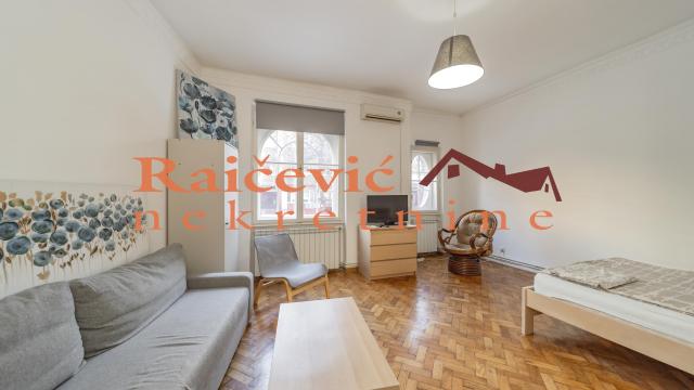 Stan, Jednosoban, Izdavanje, 55m2, Centar, Stari grad, Kosovska