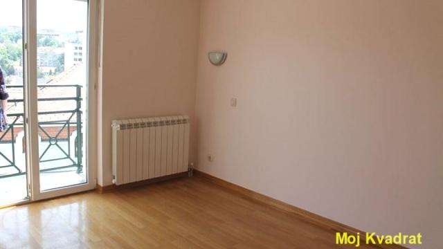 Kuća, Prodaja, 215m2, Dedinje, Savski venac, Aleksandra Tirnanića Tirketa