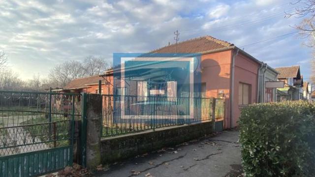 Kuća, Troiposoban, Prodaja, 62m2, Gradska lokacija, Ćuprija