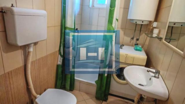 Stan, Dvosoban, Izdavanje, 44m2, Paraćin