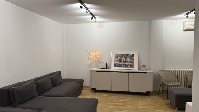 Stan, četvorosoban, Izdavanje, 90m2, Kotež 2, Gradska lokacija, Kikindska