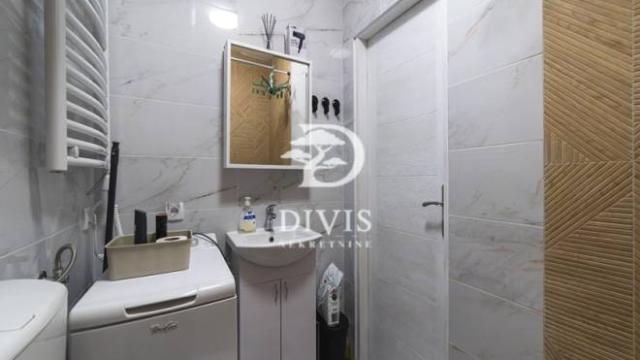 Stan, Trosoban, Prodaja, 50m2, Uzun Mirkova