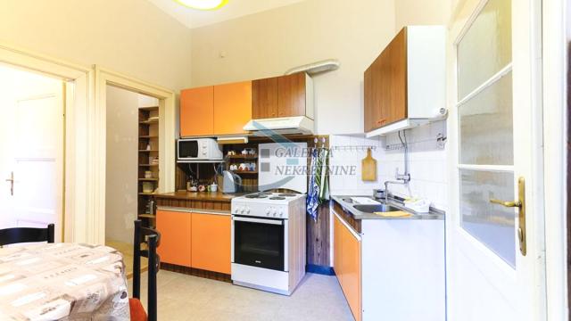 Stan, četvoroiposoban, Prodaja, 113m2, Andrićev venac, Stari grad, Kneza Miloša