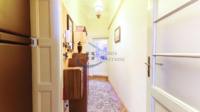 Stan, četvoroiposoban, Prodaja, 113m2, Andrićev venac, Stari grad, Kneza Miloša