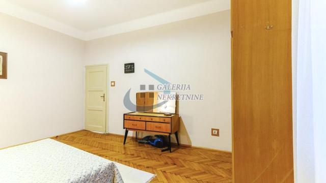 Stan, četvoroiposoban, Prodaja, 113m2, Andrićev venac, Stari grad, Kneza Miloša